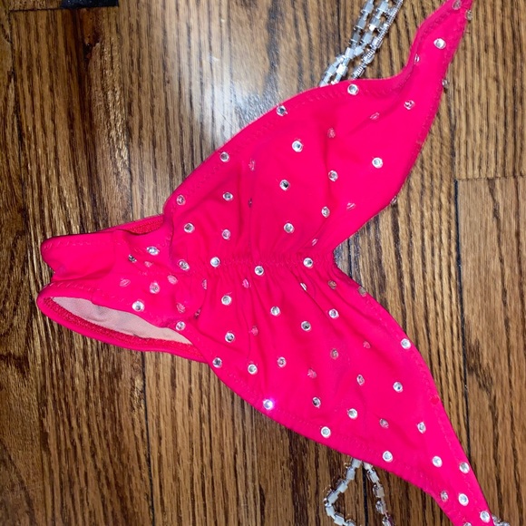 Competition bikini - Picture 6 of 8